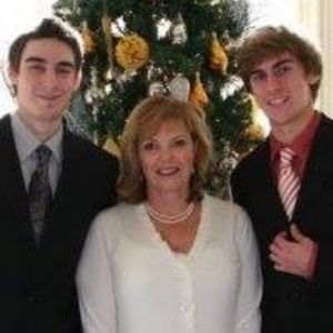 Meet your Posher, Ellen